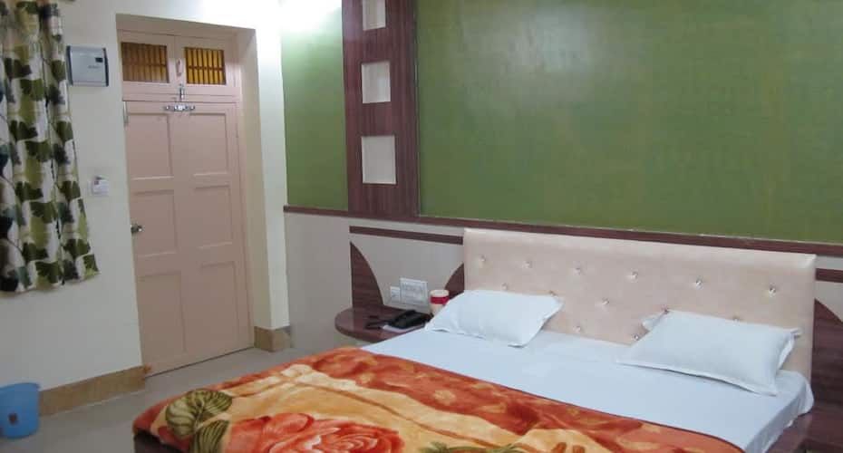 undefined Hotel Mahatma Inn 6